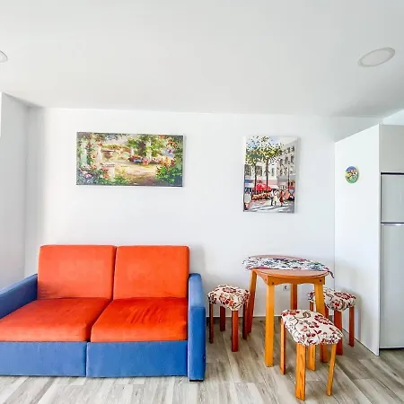 Lägenhet Vista Al Mar, Wifi, Terraza Y Piscina. *