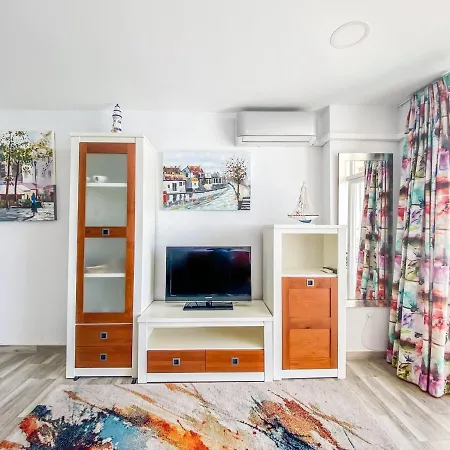 Casa Monze - Ascensor Privado A La Playa דירה