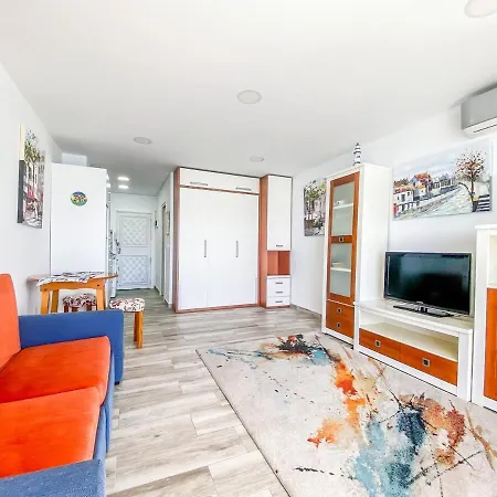 Casa Monze - Ascensor Privado A La Playa דירה