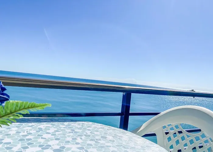 Vista Al Mar, Wifi, Terraza Y Piscina. * Torremolinos